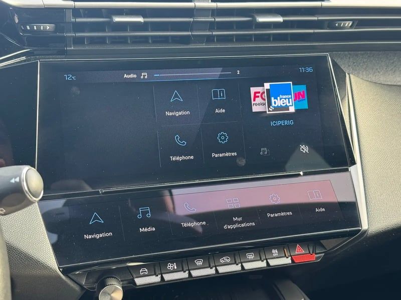 Photo de la voiture PEUGEOT 308 PureTech 130ch S&S BVM6 Allure