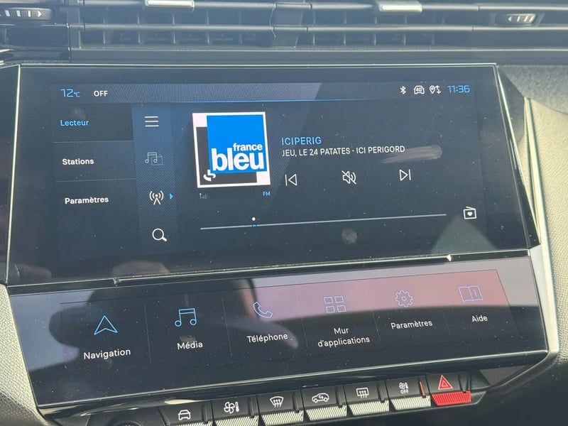 Photo de la voiture PEUGEOT 308 PureTech 130ch S&S BVM6 Allure