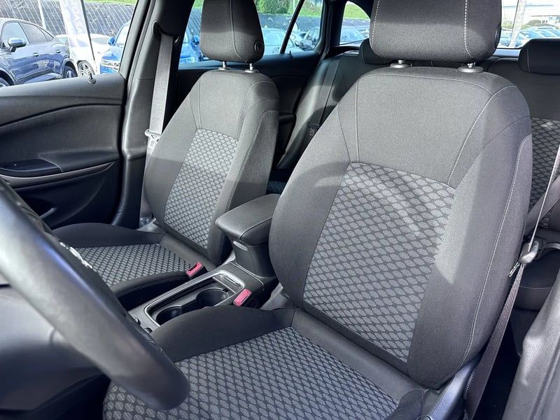 Photo de la voiture OPEL ASTRA SPORTS TOURER 1.2 Turbo 145 ch BVM6 Edition GPS