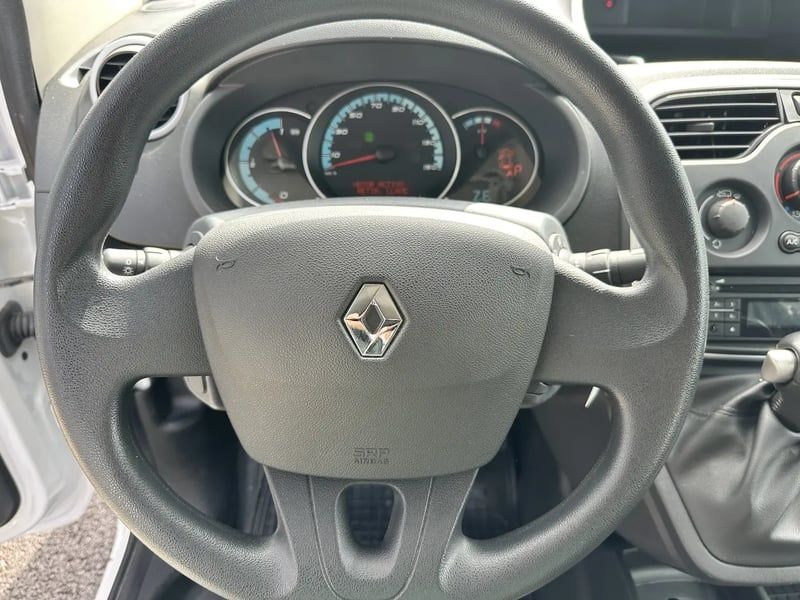 Photo de la voiture RENAULT KANGOO E-TECH ELECTRIQUE ELECTRIQUE ACHAT INTEGRAL CONFORT-19