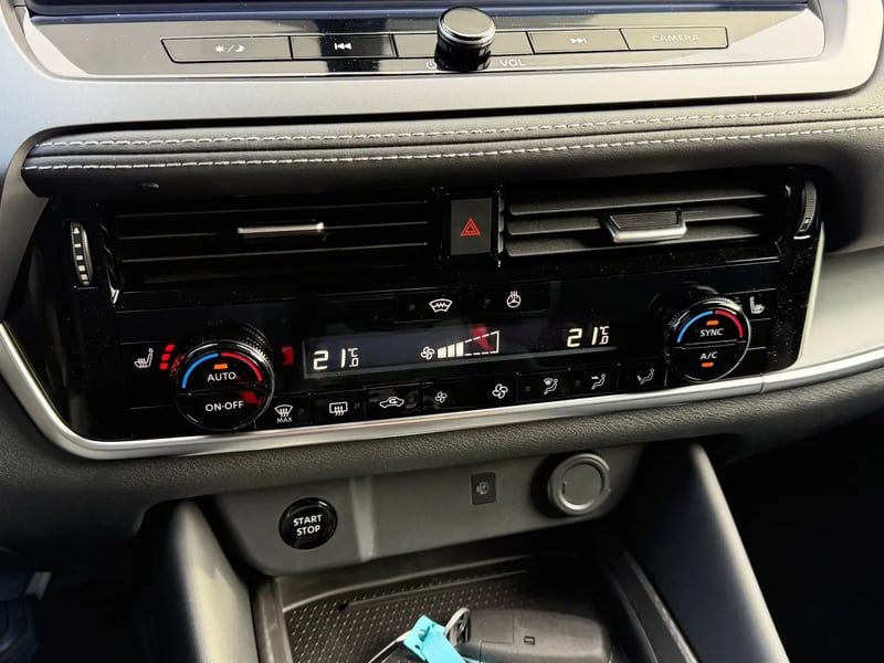 Photo de la voiture NISSAN QASHQAI Hybrid e-Power Gen3 205 ch N-Connecta