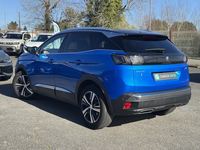 Photo de la voiture PEUGEOT 3008 Puretech 130ch S&S EAT8 GT