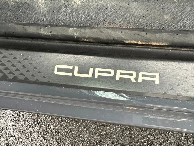 Photo de la voiture CUPRA FORMENTOR 1.5 eTSI Hybrid 150 ch DSG7 V