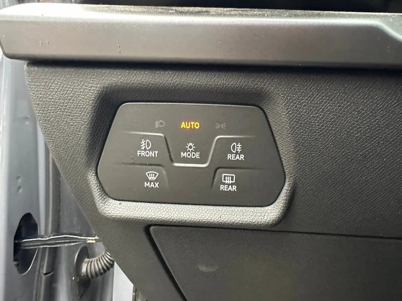 Photo de la voiture CUPRA FORMENTOR 1.5 eTSI Hybrid 150 ch DSG7 V
