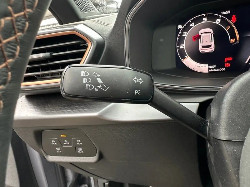 Photo de la voiture CUPRA FORMENTOR 1.5 eTSI Hybrid 150 ch DSG7 V