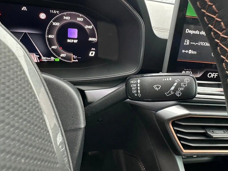 Photo de la voiture CUPRA FORMENTOR 1.5 eTSI Hybrid 150 ch DSG7 V