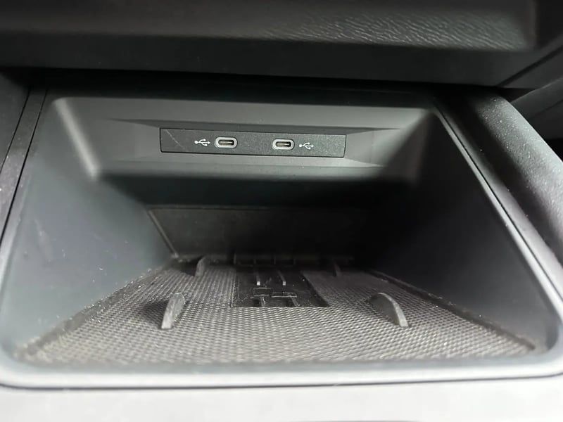 Photo de la voiture CUPRA FORMENTOR 1.5 eTSI Hybrid 150 ch DSG7 V