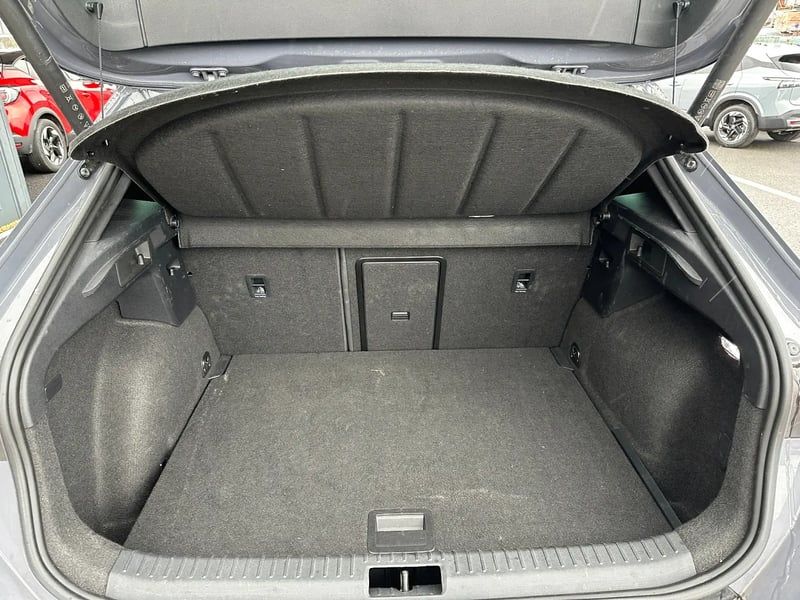 Photo de la voiture CUPRA FORMENTOR 1.5 eTSI Hybrid 150 ch DSG7 V