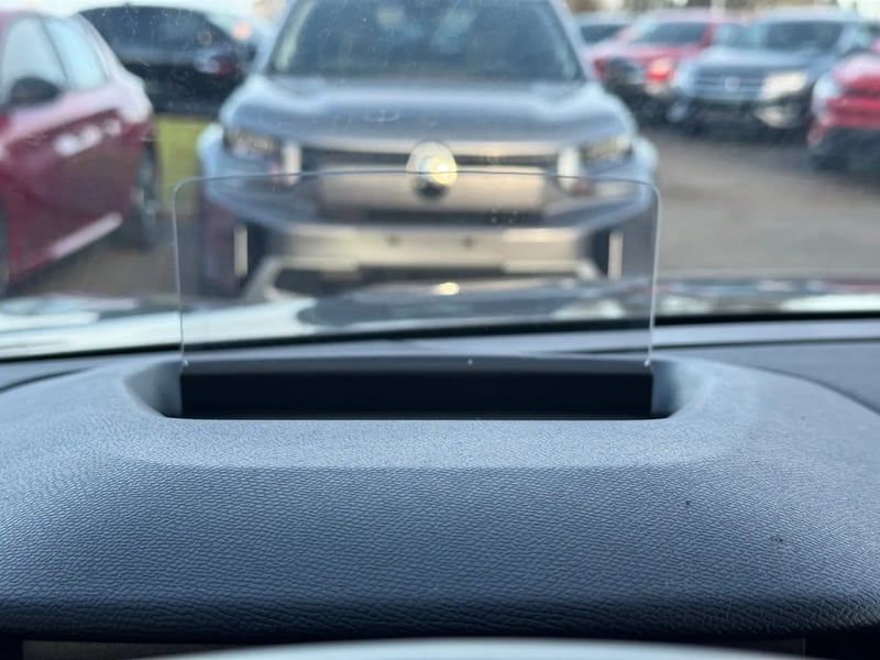 Photo de la voiture CITROEN C4 X BlueHDi 130 S&S EAT8 Max