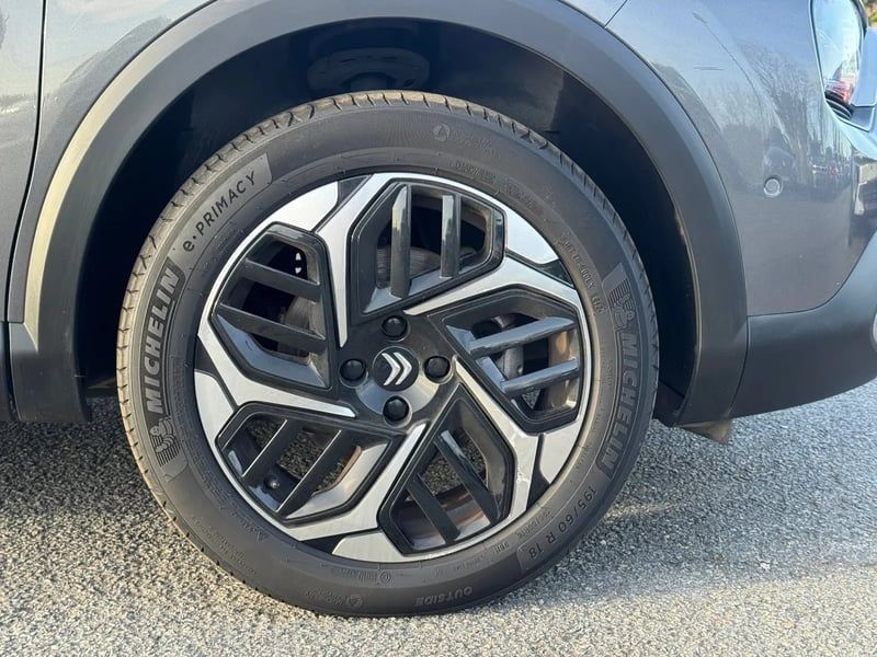 Photo de la voiture CITROEN C4 X BlueHDi 130 S&S EAT8 Max