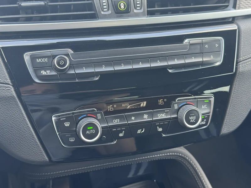 Photo de la voiture BMW X2 F39 xDrive 25e 220 ch BVA6 M Sport