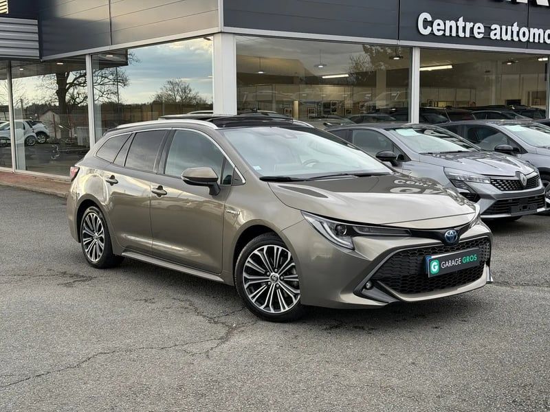 Photo de la voiture TOYOTA COROLLA TOURING SPORTS HYBRIDE 184h Design