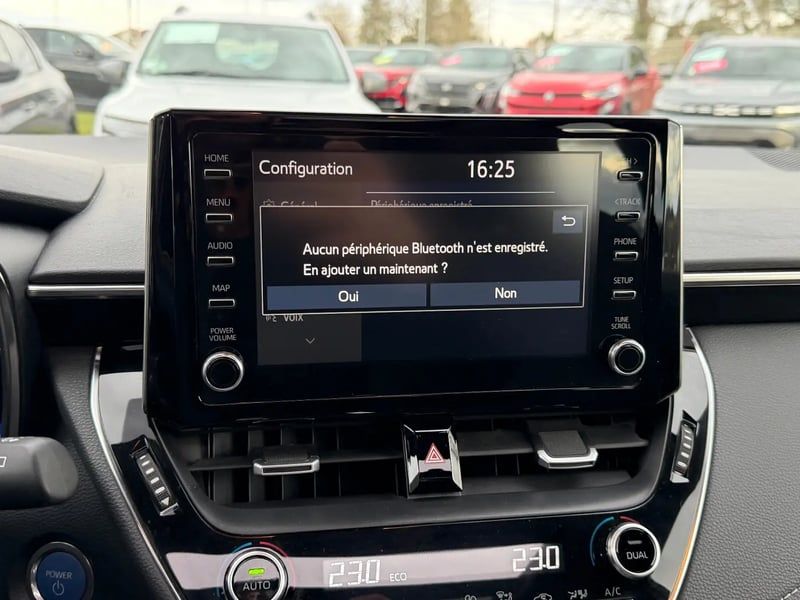 Photo de la voiture TOYOTA COROLLA TOURING SPORTS HYBRIDE 184h Design