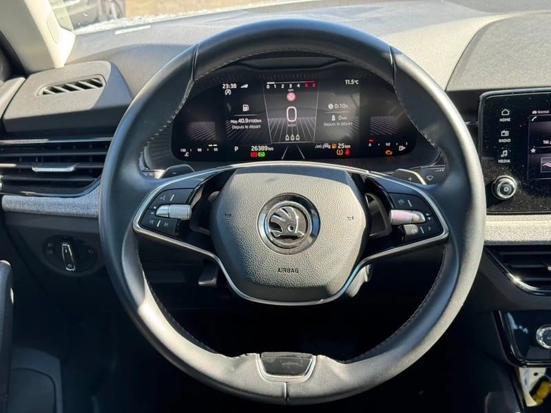 Photo de la voiture SKODA SCALA 1.0 TSI Evo 2 116 ch DSG7 Selection