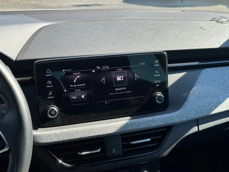 Photo de la voiture SKODA SCALA 1.0 TSI Evo 2 116 ch DSG7 Selection