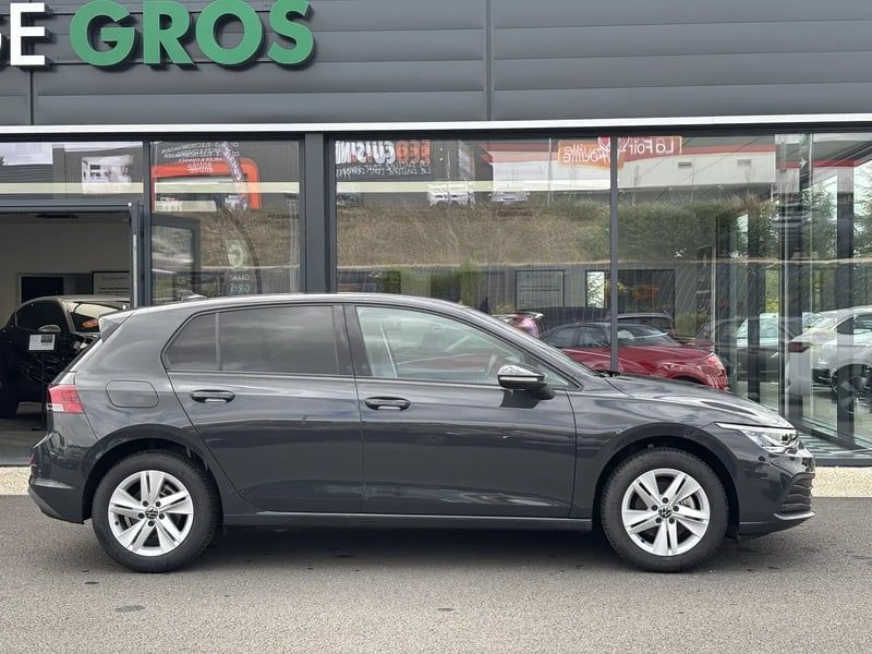 Photo de la voiture VOLKSWAGEN GOLF 1.0 TSI OPF 110 BVM6 Life Plus