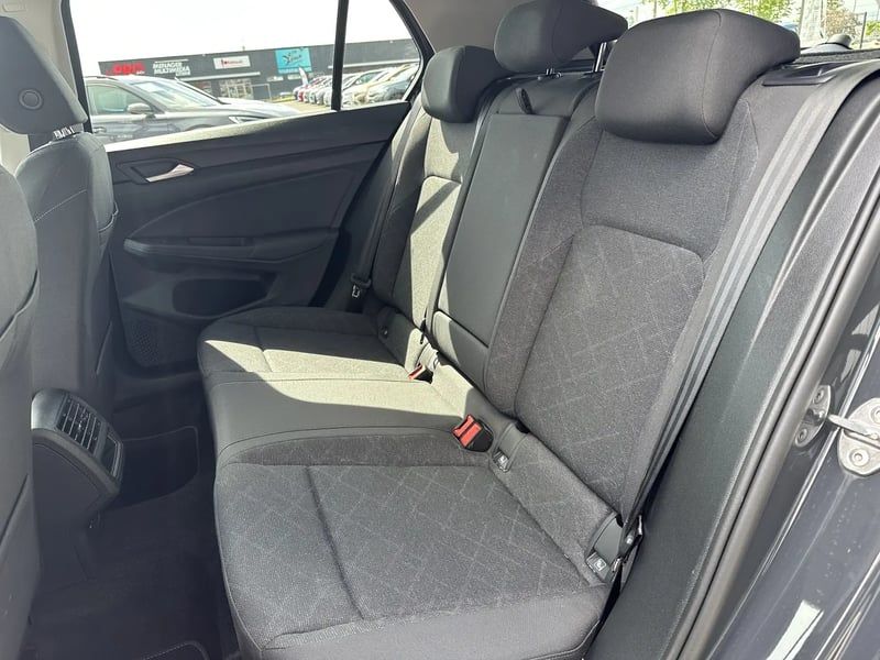 Photo de la voiture VOLKSWAGEN GOLF 1.0 TSI OPF 110 BVM6 Life Plus