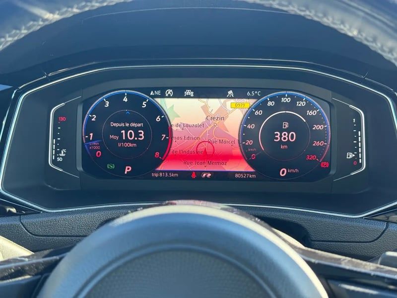 Photo de la voiture VOLKSWAGEN T-ROC 2.0 TSI 300 Start/Stop DSG7 4Motion R