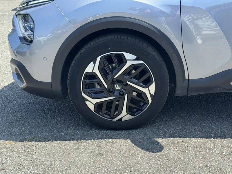 Photo de la voiture CITROEN C4 X BlueHDi 130 S&S EAT8 Max