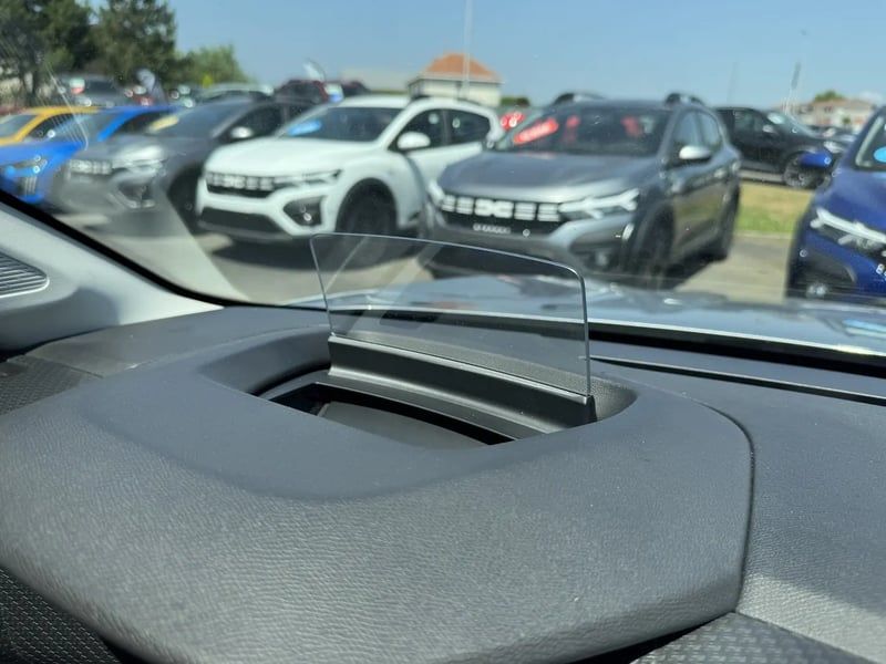 Photo de la voiture CITROEN C4 X BlueHDi 130 S&S EAT8 Max