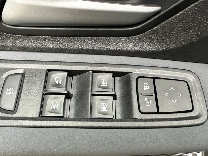 Photo de la voiture DACIA JOGGER ECO-G 100 5 places GSR2 Extreme +