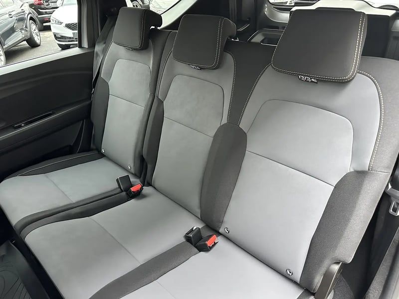 Photo de la voiture DACIA JOGGER ECO-G 100 5 places GSR2 Extreme +