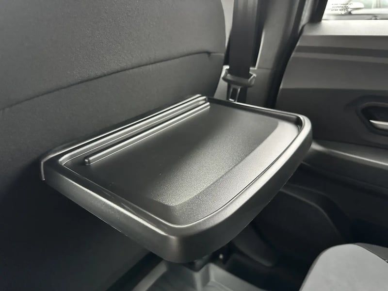 Photo de la voiture DACIA JOGGER ECO-G 100 5 places GSR2 Extreme +