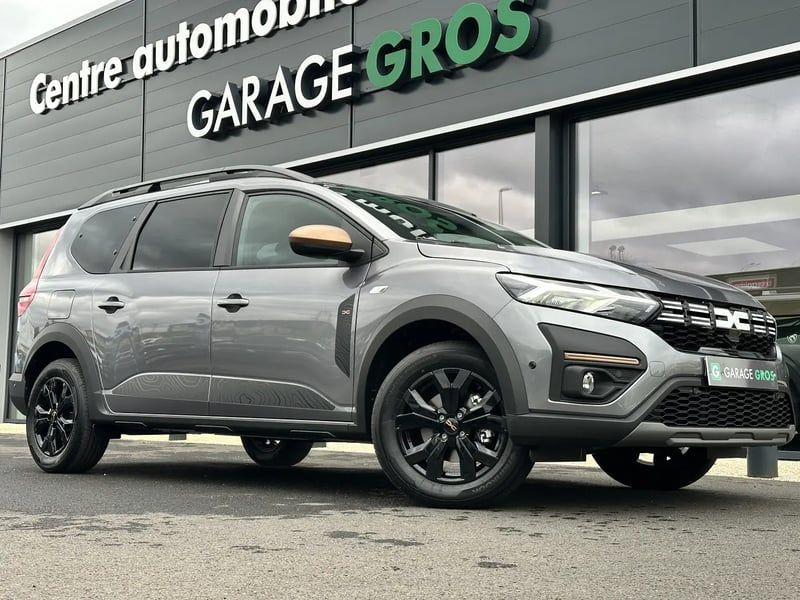 Photo de la voiture DACIA JOGGER ECO-G 100 5 places GSR2 Extreme +