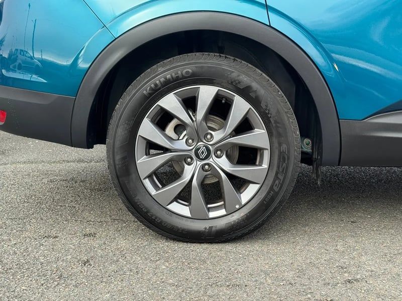 Photo de la voiture RENAULT ARKANA mild hybrid 140 EDC GSR2 Evolution