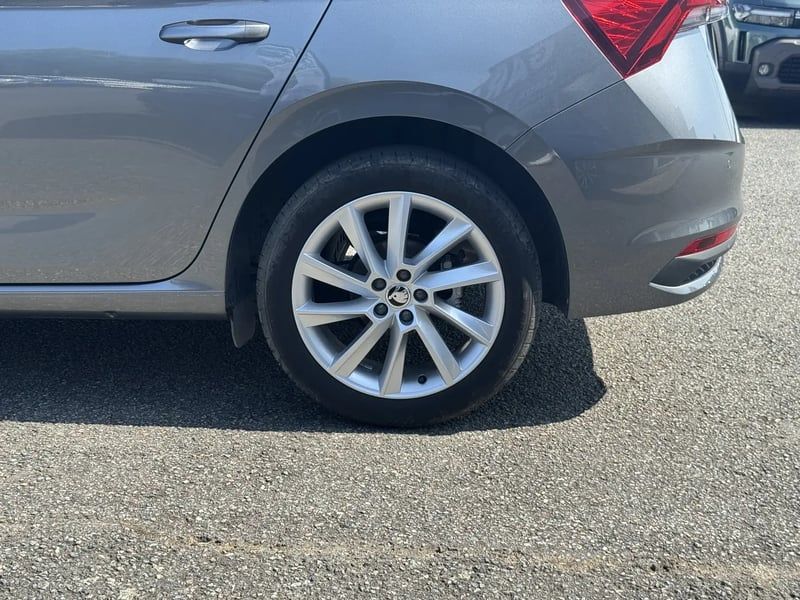 Photo de la voiture SKODA SCALA 1.0 TSI Evo 2 116 ch DSG7 Selection