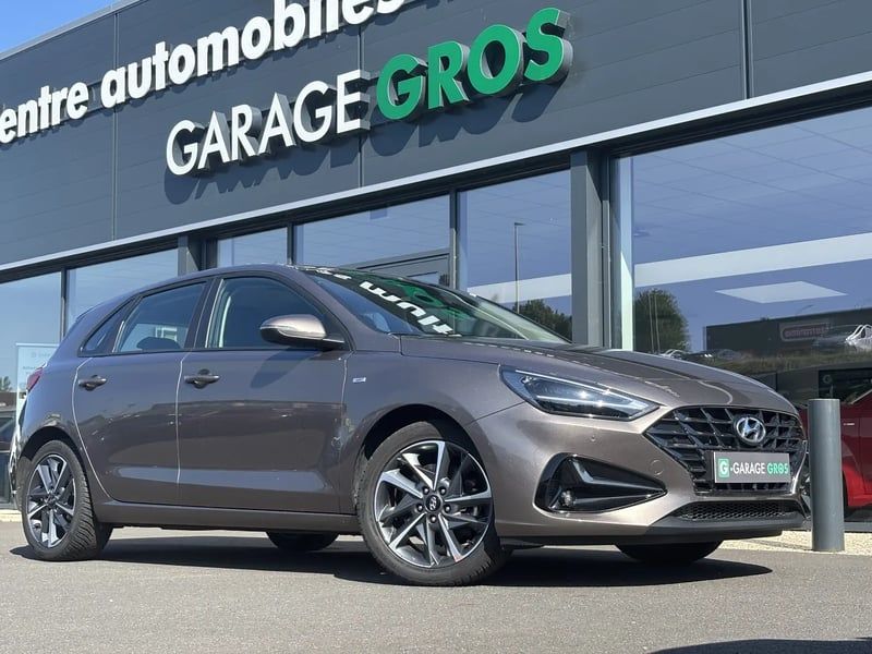 Photo de la voiture HYUNDAI i30 i301.0 T-GDi 120ch Hybrid 48V Creative DCT-7