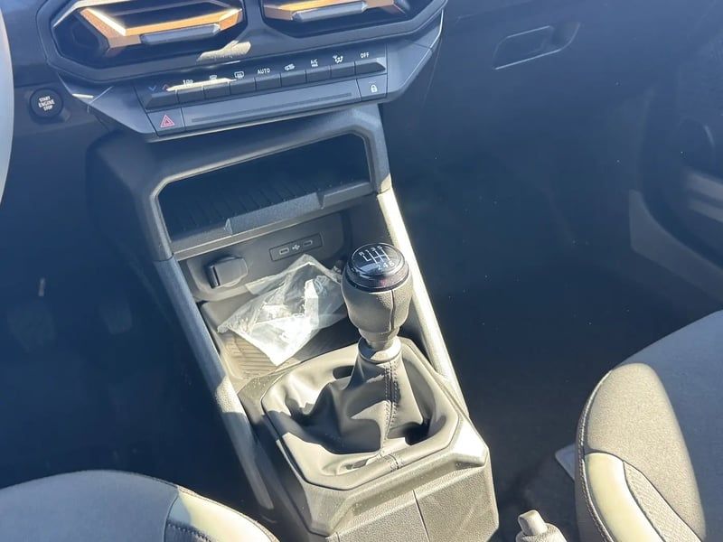 Photo de la voiture DACIA DUSTER TCe 130 4x2 Extreme