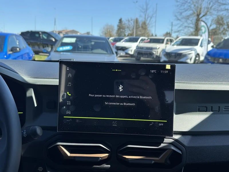 Photo de la voiture DACIA DUSTER TCe 130 4x2 Extreme