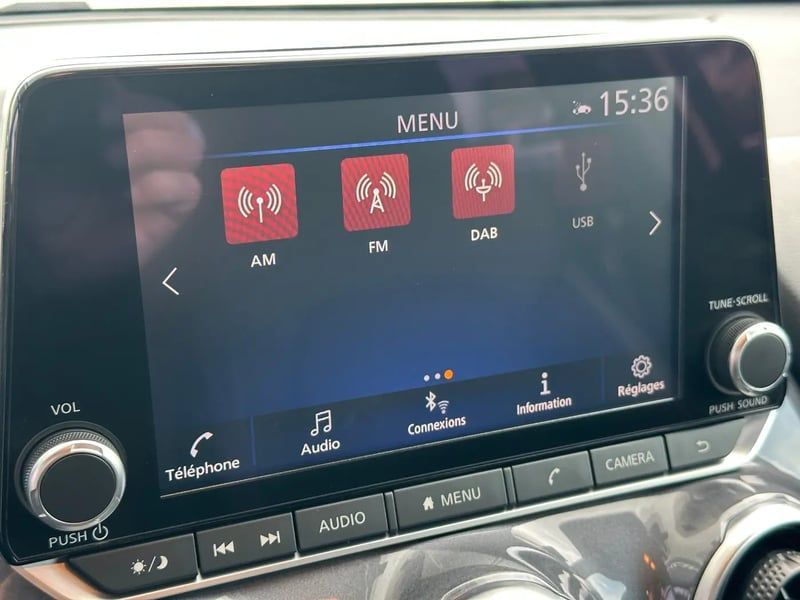 Photo de la voiture NISSAN JUKE DIG-T 114 N-Connecta