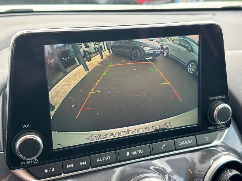 Photo de la voiture NISSAN JUKE DIG-T 114 N-Connecta