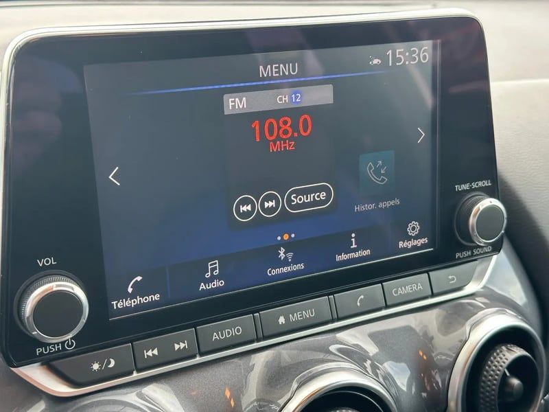 Photo de la voiture NISSAN JUKE DIG-T 114 N-Connecta