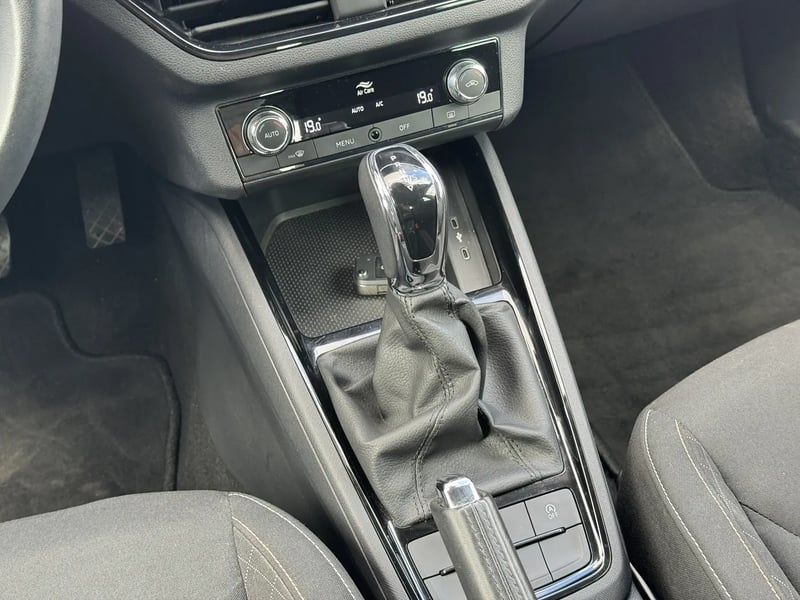 Photo de la voiture SKODA KAMIQ 1.0 TSI Evo 110 ch DSG7 Ambition