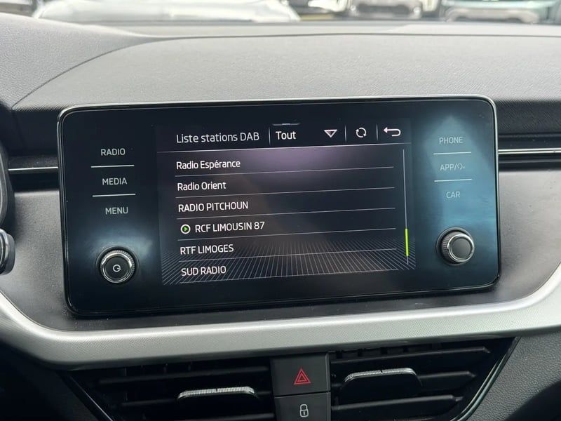 Photo de la voiture SKODA KAMIQ 1.0 TSI Evo 110 ch DSG7 Ambition