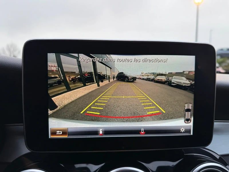 Photo de la voiture MERCEDES CLASSE C COUPE 220 d 9G-Tronic Sportline