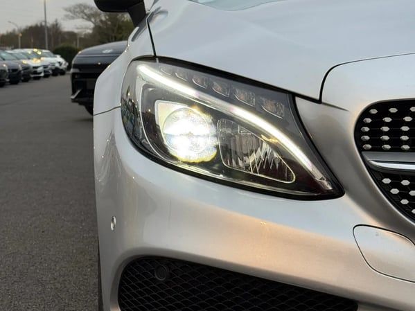 Photo de la voiture MERCEDES CLASSE C COUPE 220 d 9G-Tronic Sportline