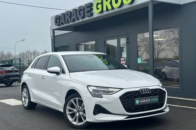 Photo de présentation de la voiture AUDI A3 SPORTBACK TFSI Mild Hybrid 116 S tronic 7 Design