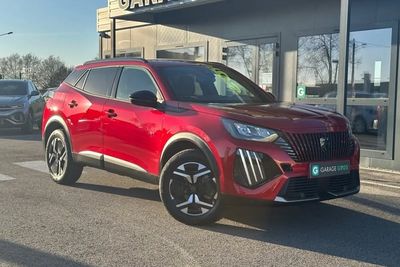 Photo de présentation de la voiture PEUGEOT 2008 Hybrid 136 e-DCS6 Allure