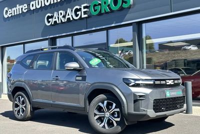 Photo de présentation de la voiture DACIA BIGSTER Mild Hybrid 140 Journey