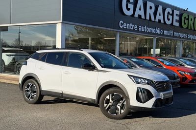 Photo de présentation de la voiture PEUGEOT 2008 PureTech 130 S&S EAT8 Allure