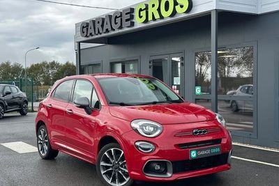Photo de présentation de la voiture FIAT 500X MY23 1.5 FireFly 130 ch S/S DCT7 Hybrid Sport