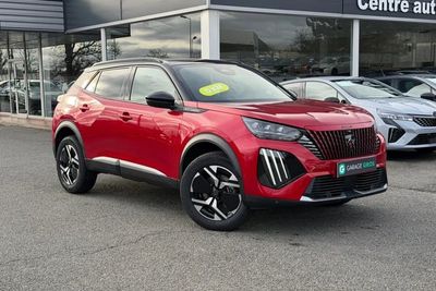 Photo de présentation de la voiture PEUGEOT 2008 Hybrid 145 e-DCS6 GT