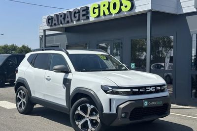 Photo de présentation de la voiture DACIA DUSTER Mild Hybrid 130 Journey